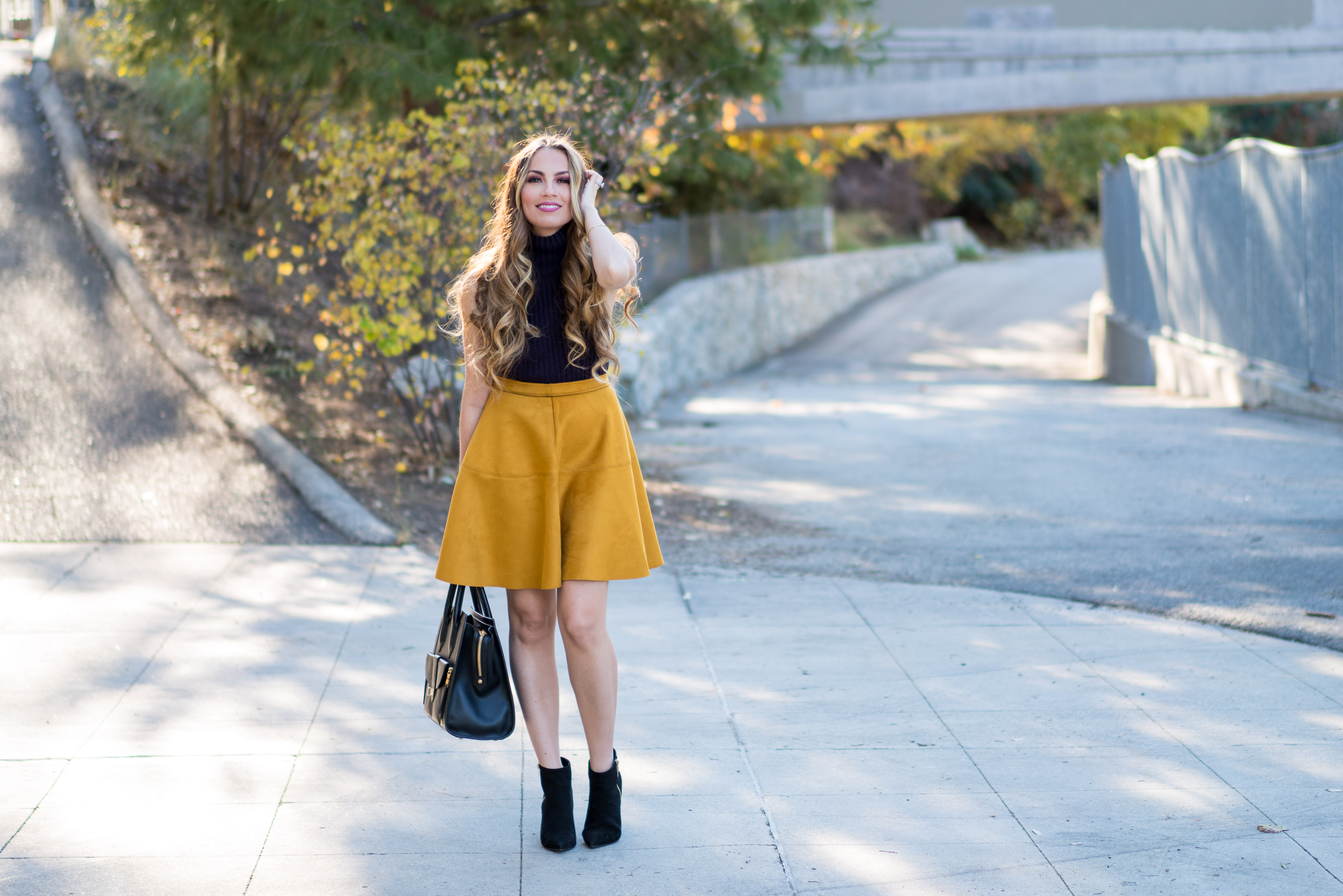 Mustard color skirt clearance outfit