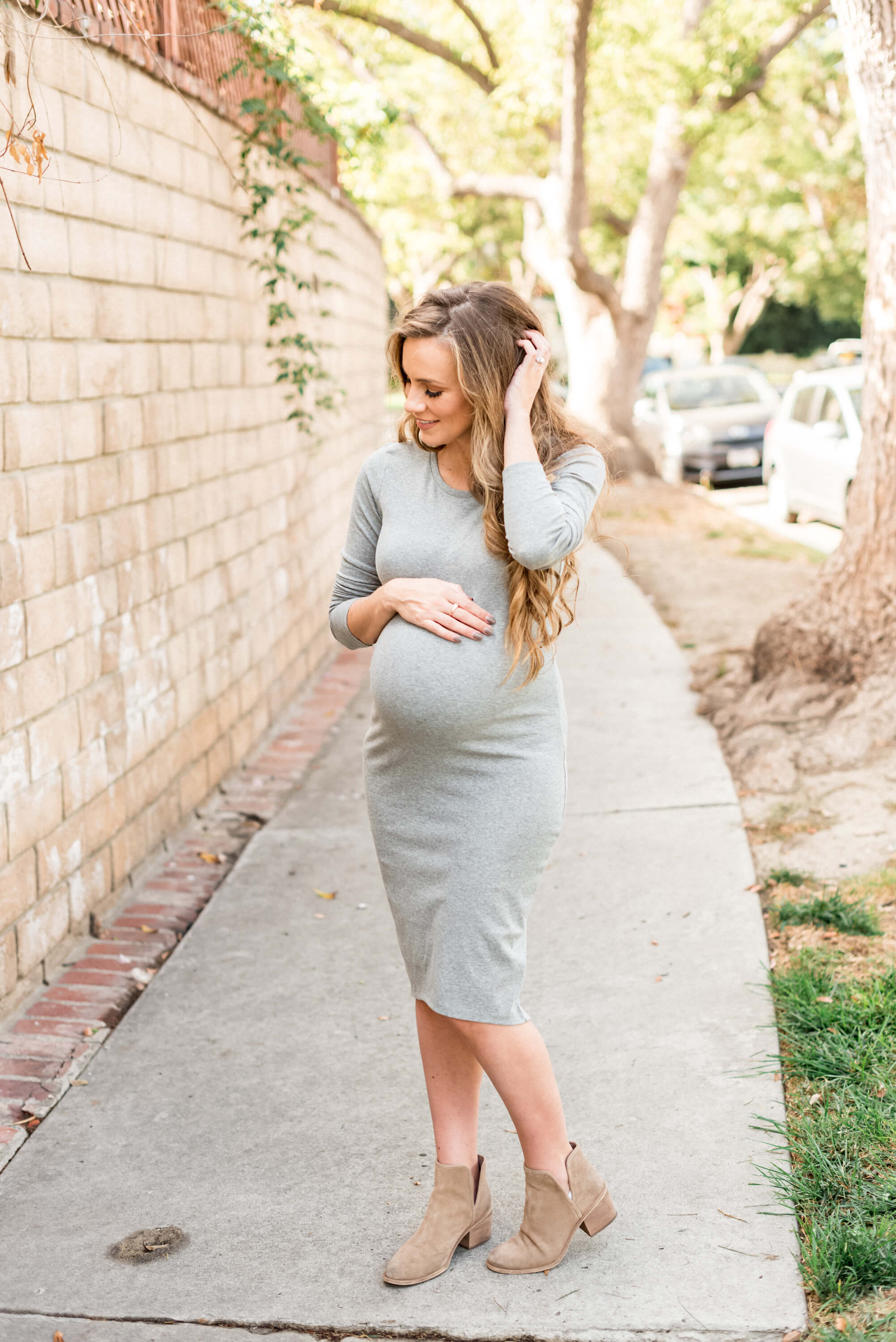 How to Dress While Pregnant Angela Lanter Hello Gorgeous