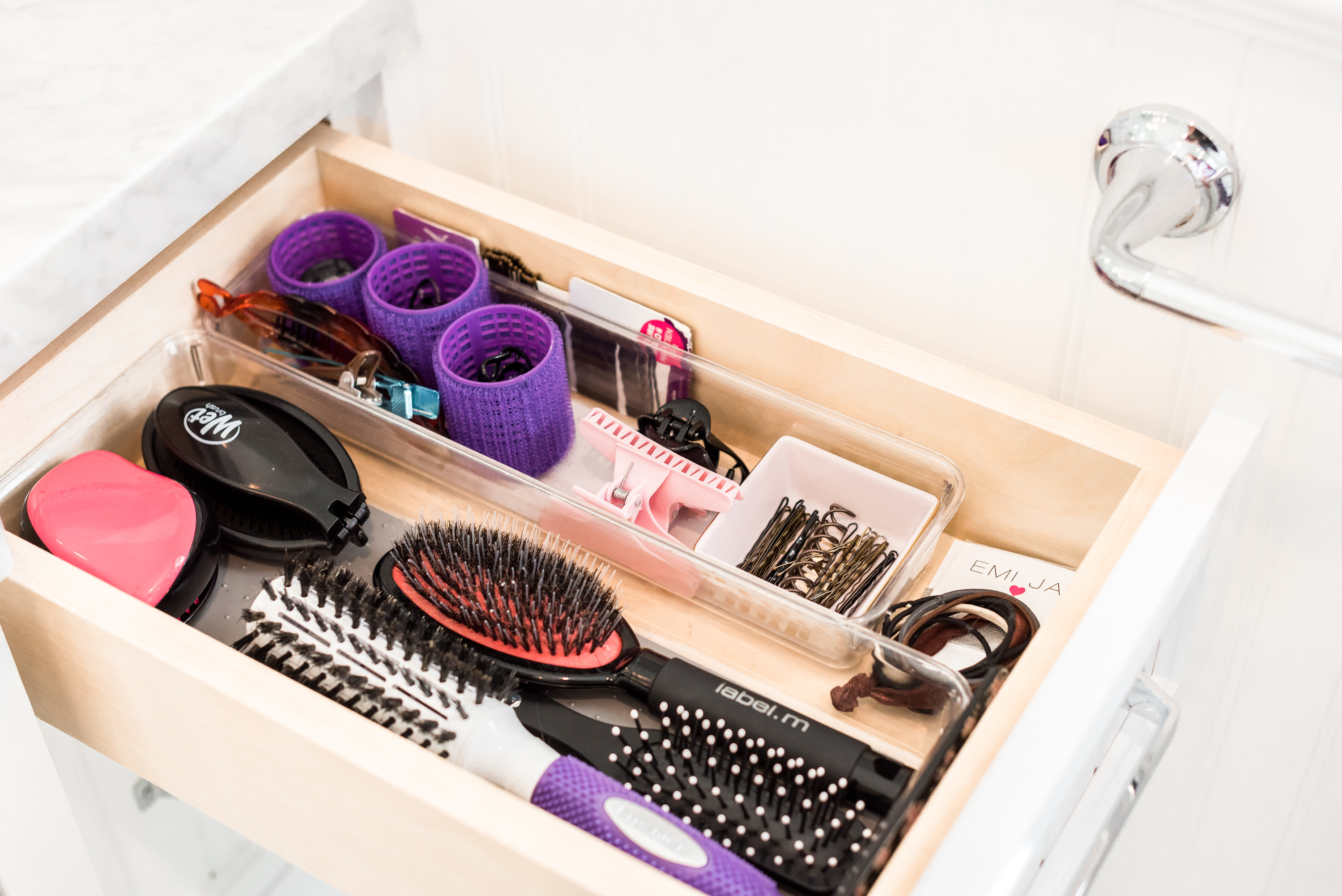 Bathroom Reveal and Organization angela lanter hello gorgeous