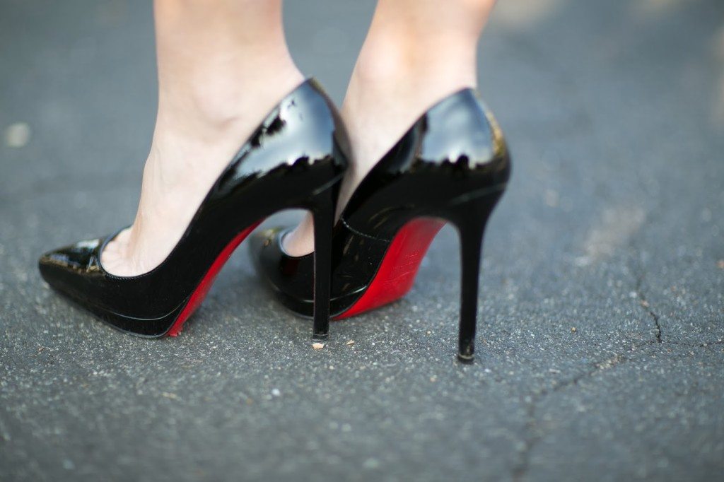 Christian Louboutin Pigalle Plato 120 | www.innoveering.net