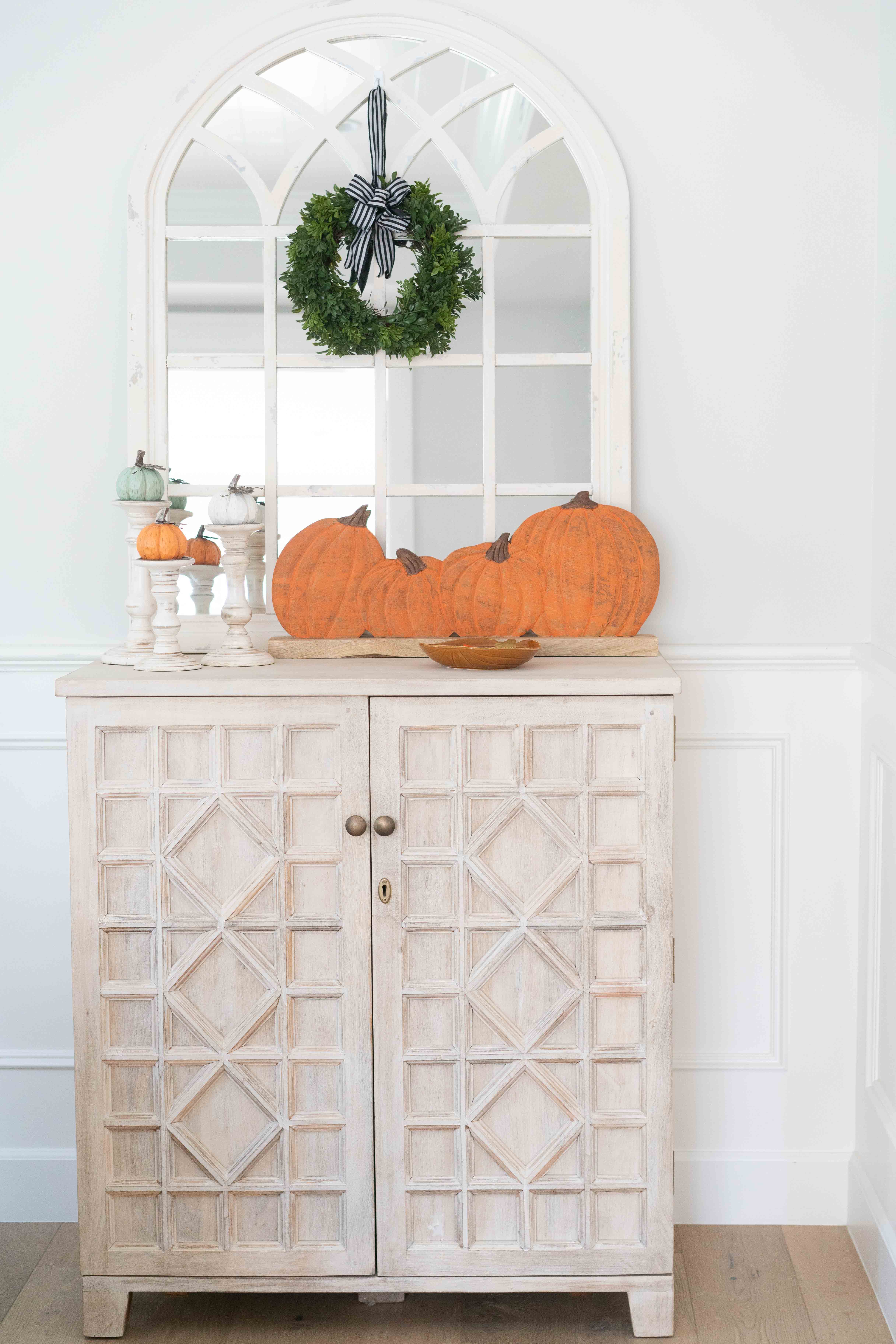 Dining Room Tour: Fall Decor Ideas To Make Your Home Stand Out