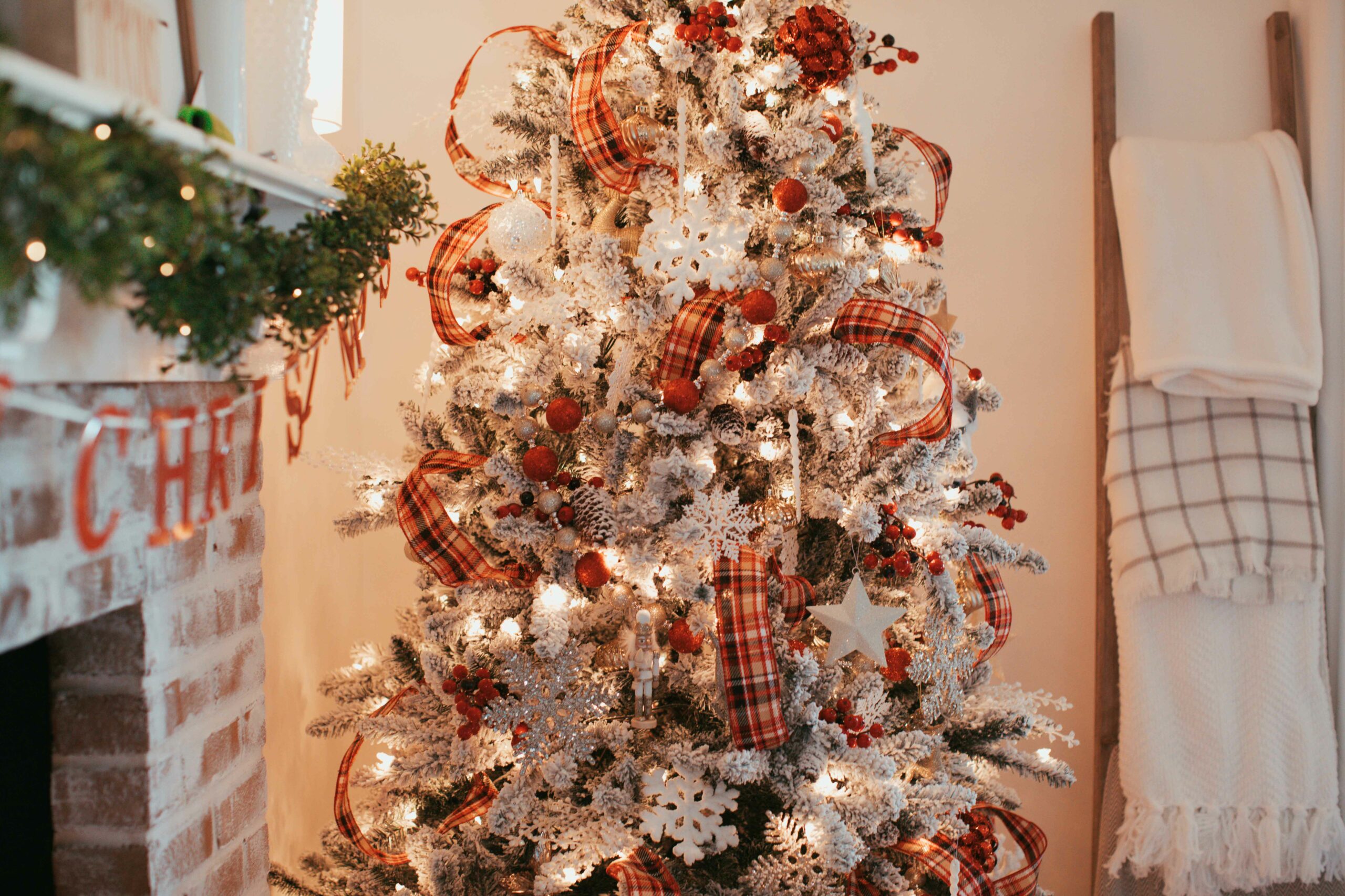 How to Decorate Your Christmas Tree Under $150 angela lanter hello gorgeous