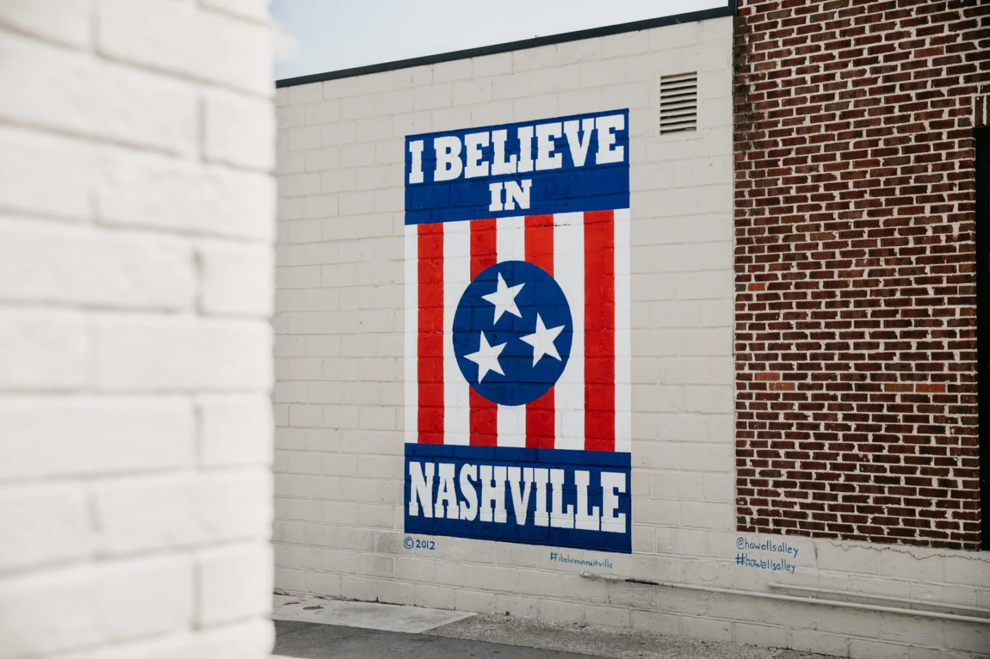 Nashville murals by travel blogger Angela Lanter