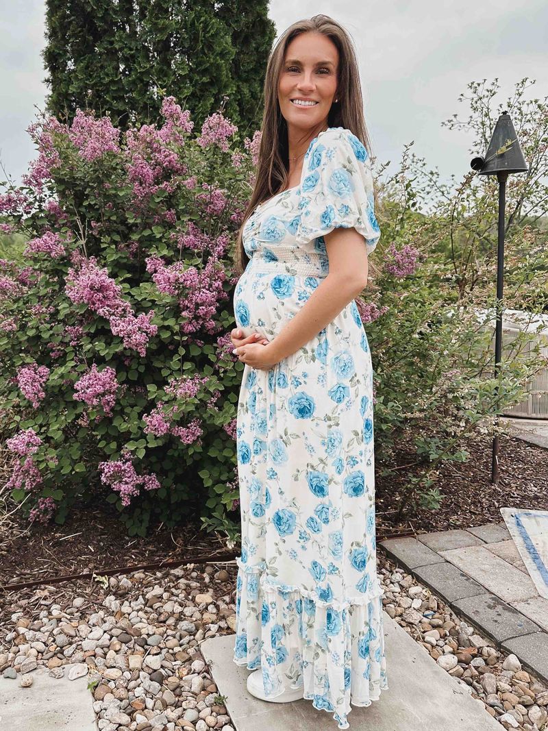 second trimester cute pregnancy outfits by lifestyle blogger angela lanter wearing Petal and Pup