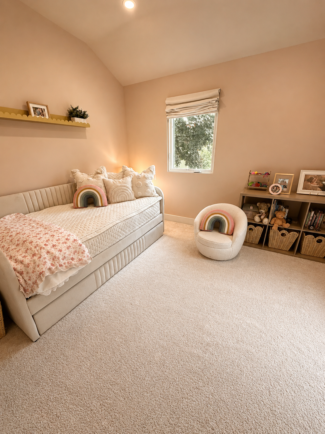 girl bedroom furniture daybed and reading chair in Ohio bedroom makeover